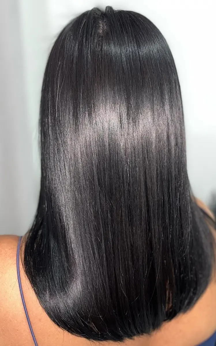 Cabelo com brilho após tratamento personalizado