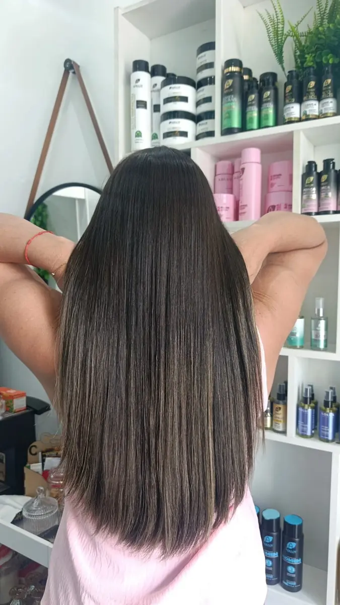 Resultado de tratamento personalizado em cabelo longo